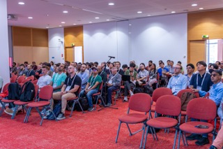Photos — Monday 17 August 31