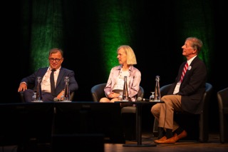 Photos — Monday 17 August 94
