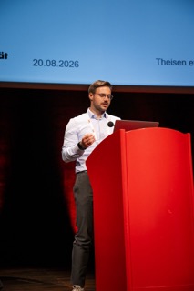 Photos — Thursday 20August 20